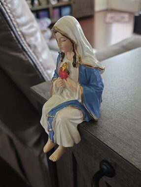 Religious Mary Figurine in Blue and White with Gold Trim